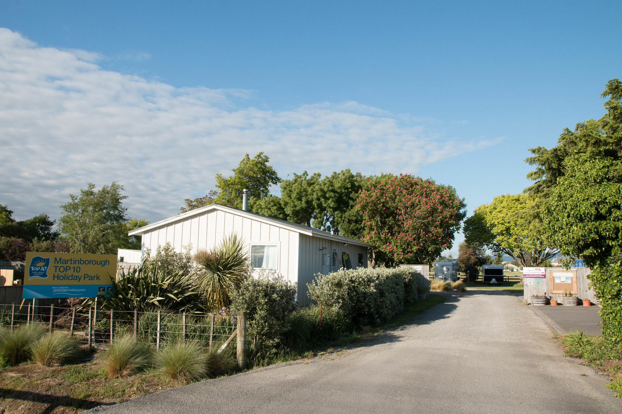 Martinborough Top 10 Holiday Park Ngoại thất bức ảnh